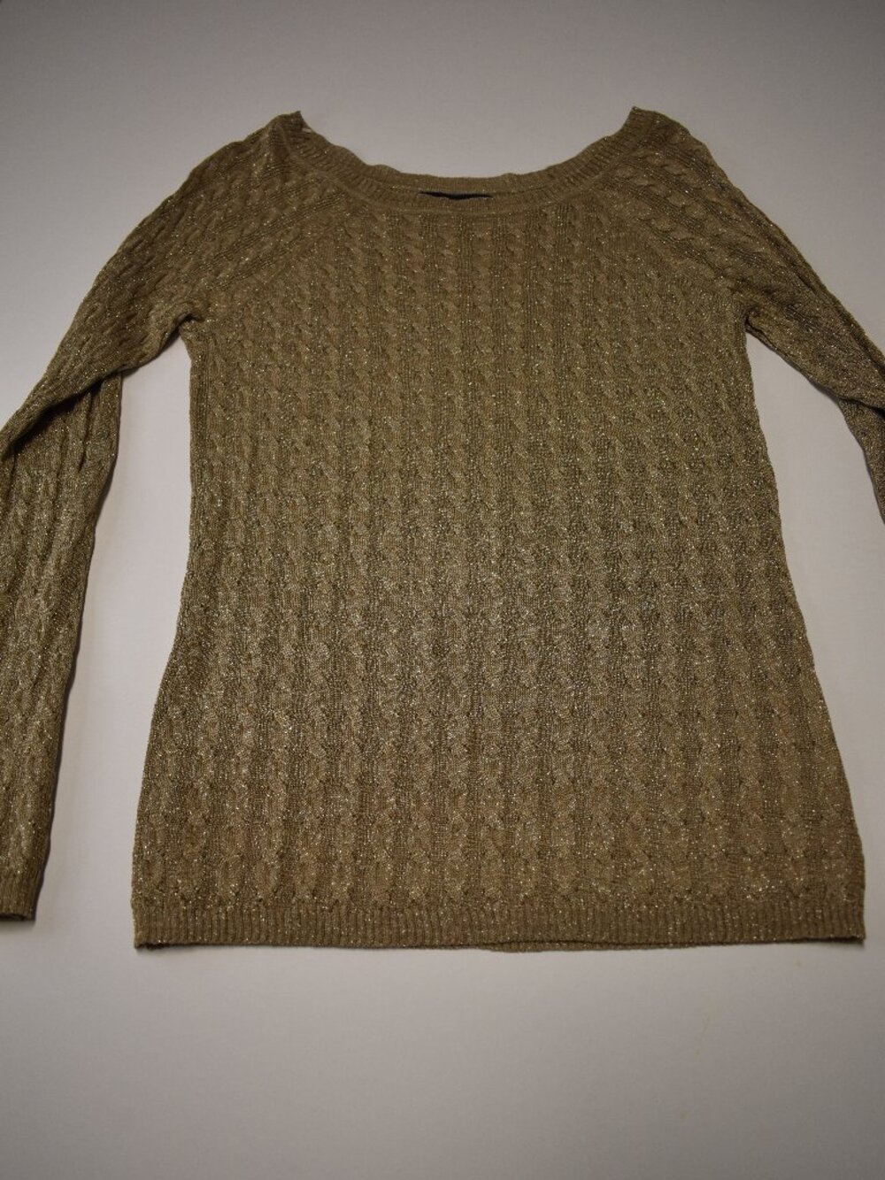 Small Jones New York Signature Gold Metallic Cable Knit Sweater Long Sleeve